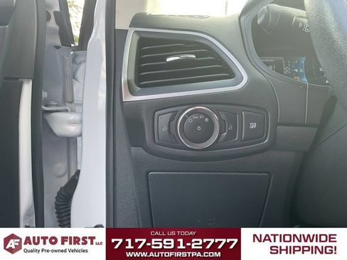 Used 2023 Ford Edge SEL AWD/4WD image 25
