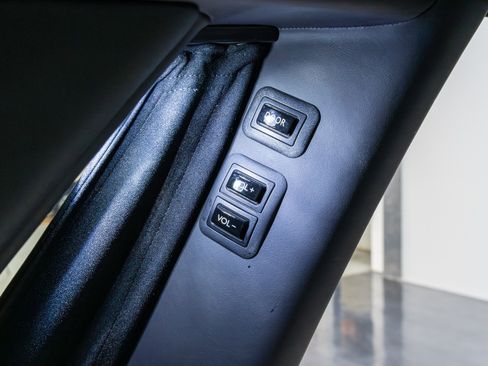 Used 2021 Rolls-Royce Phantom Sedan RWD image 54