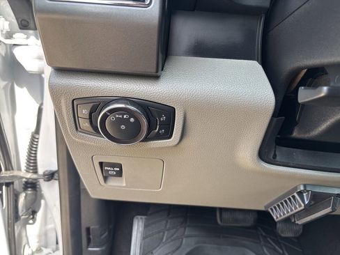 Used 2018 Ford F150 XLT w/ Trailer Tow Package AWD/4WD image 27