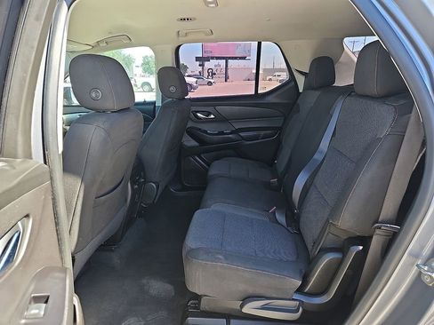 Used 2019 Chevrolet Traverse LS FWD image 11
