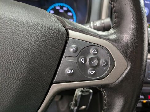 Used 2021 Chevrolet Colorado Z71 w/ Safety Package image 17