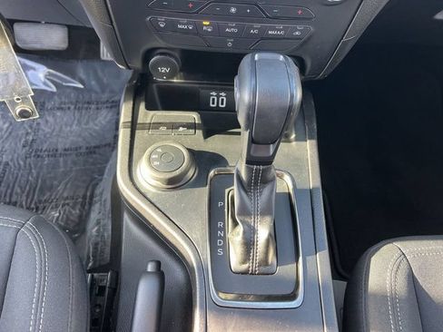 Used 2023 Ford Ranger XLT AWD/4WD image 30