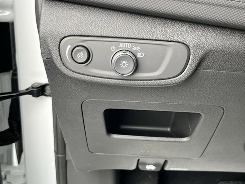 Used 2019 MAZDA MAZDA3 Sedan image 5