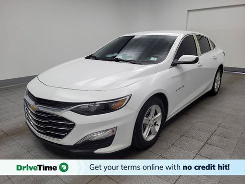 Used 2021 Chevrolet Malibu LS w/ Driver Confidence Package II FWD image 1