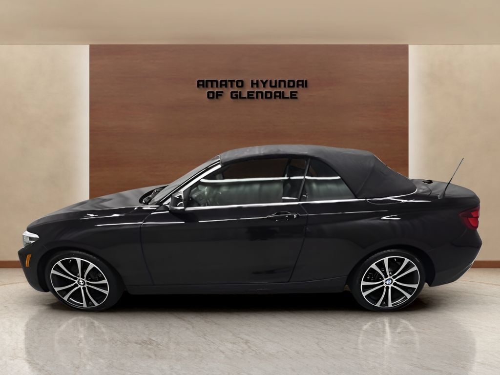 Used 2020 BMW 230i xDrive Convertible w/ Premium Package AWD/4WD image 3