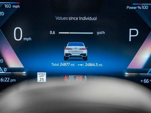 Used 2023 BMW 740i w/ Luxury Rear Seating Package image 45