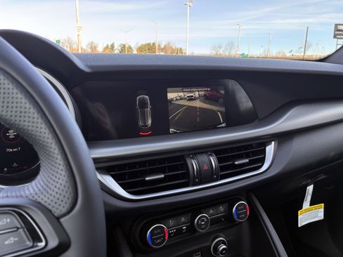 New 2026 Alfa Romeo Stelvio Sprint image 16