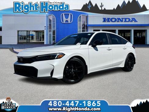 Used 2025 Honda Civic Sport image 1