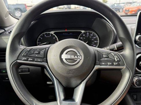 Used 2024 Nissan Sentra SV image 27