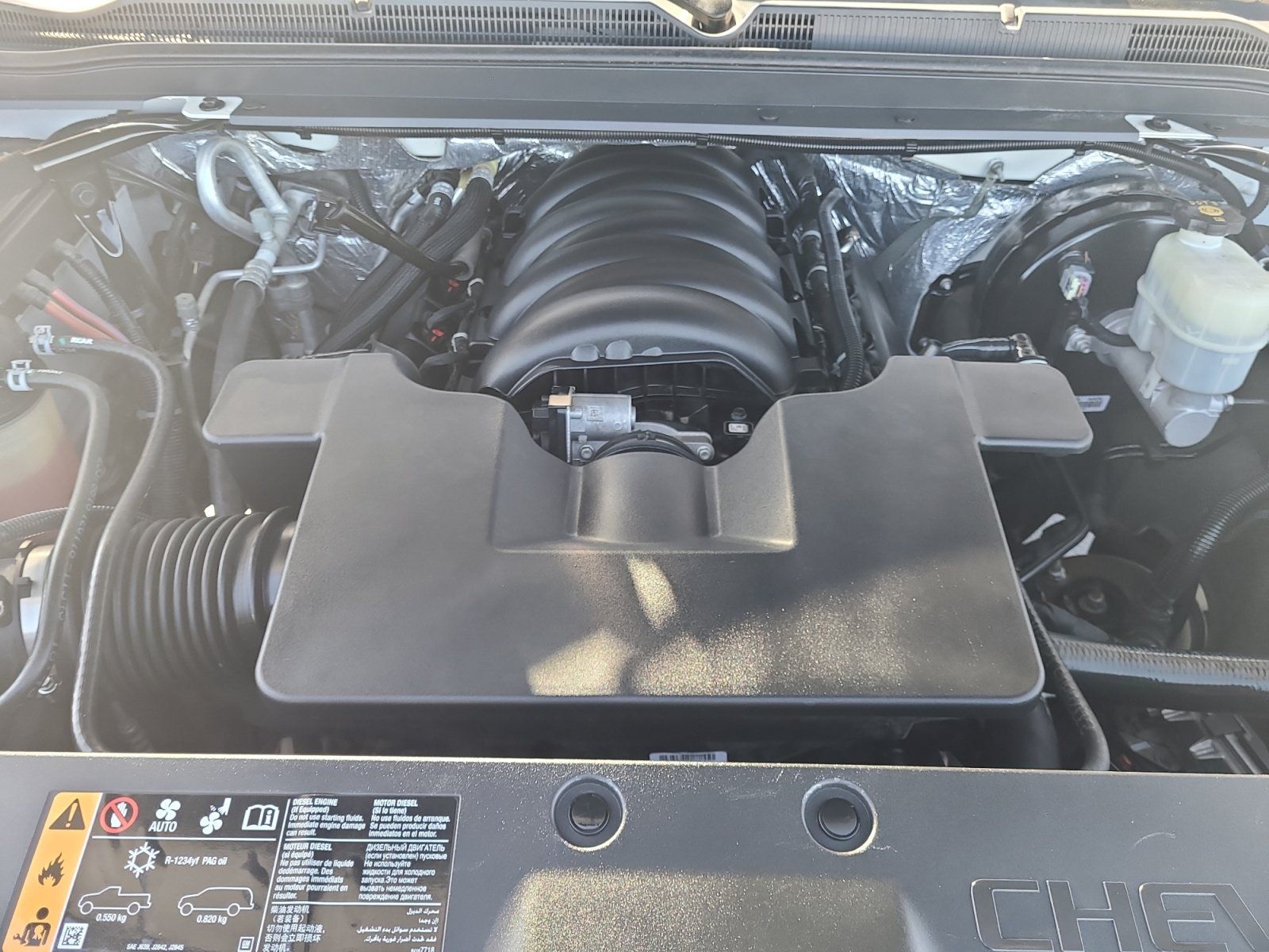 Used 2017 Chevrolet Suburban LT RWD image 22