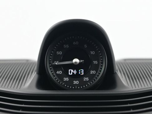 New 2026 Porsche Taycan image 12