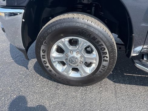 Used 2026 RAM 2500 Big Horn AWD/4WD image 34