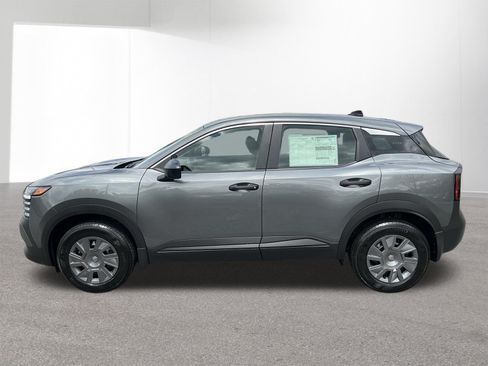 Used 2026 Nissan Kicks S AWD/4WD image 6