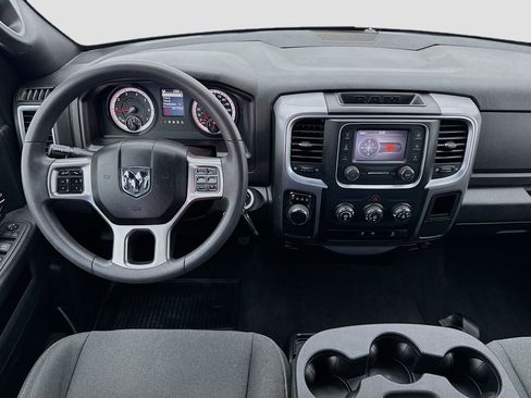 Used 2024 RAM 1500 Classic Warlock image 14