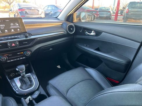 Used 2020 Kia Forte EX FWD image 32