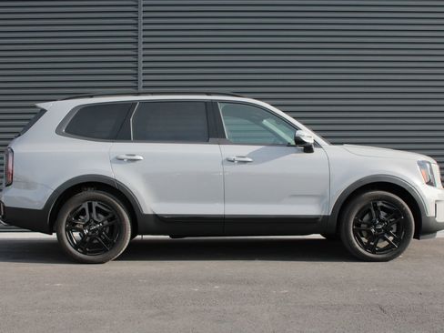 Used 2024 Kia Telluride EX X-Line image 4