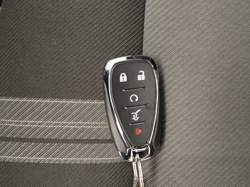 Used 2024 Chevrolet Blazer LT w/ Convenience Package FWD image 32