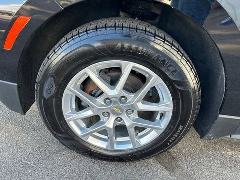 Used 2022 Chevrolet Equinox LT w/ Driver Convenience Package FWD image 47