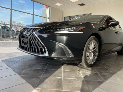 Used 2022 Lexus ES 350 Ultra Luxury image 15