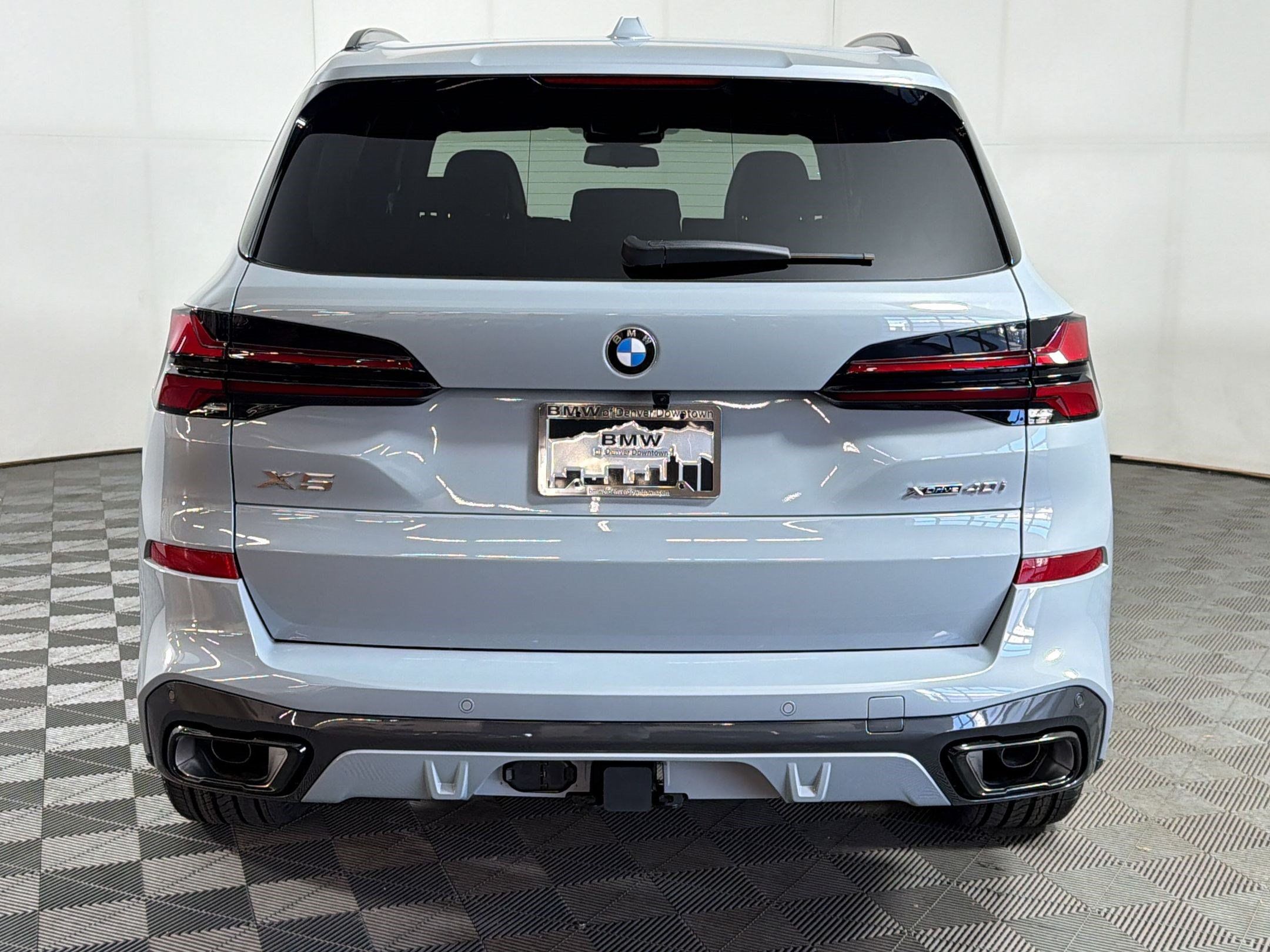 New 2026 BMW X5 xDrive40i w/ M Sport Package AWD/4WD image 10