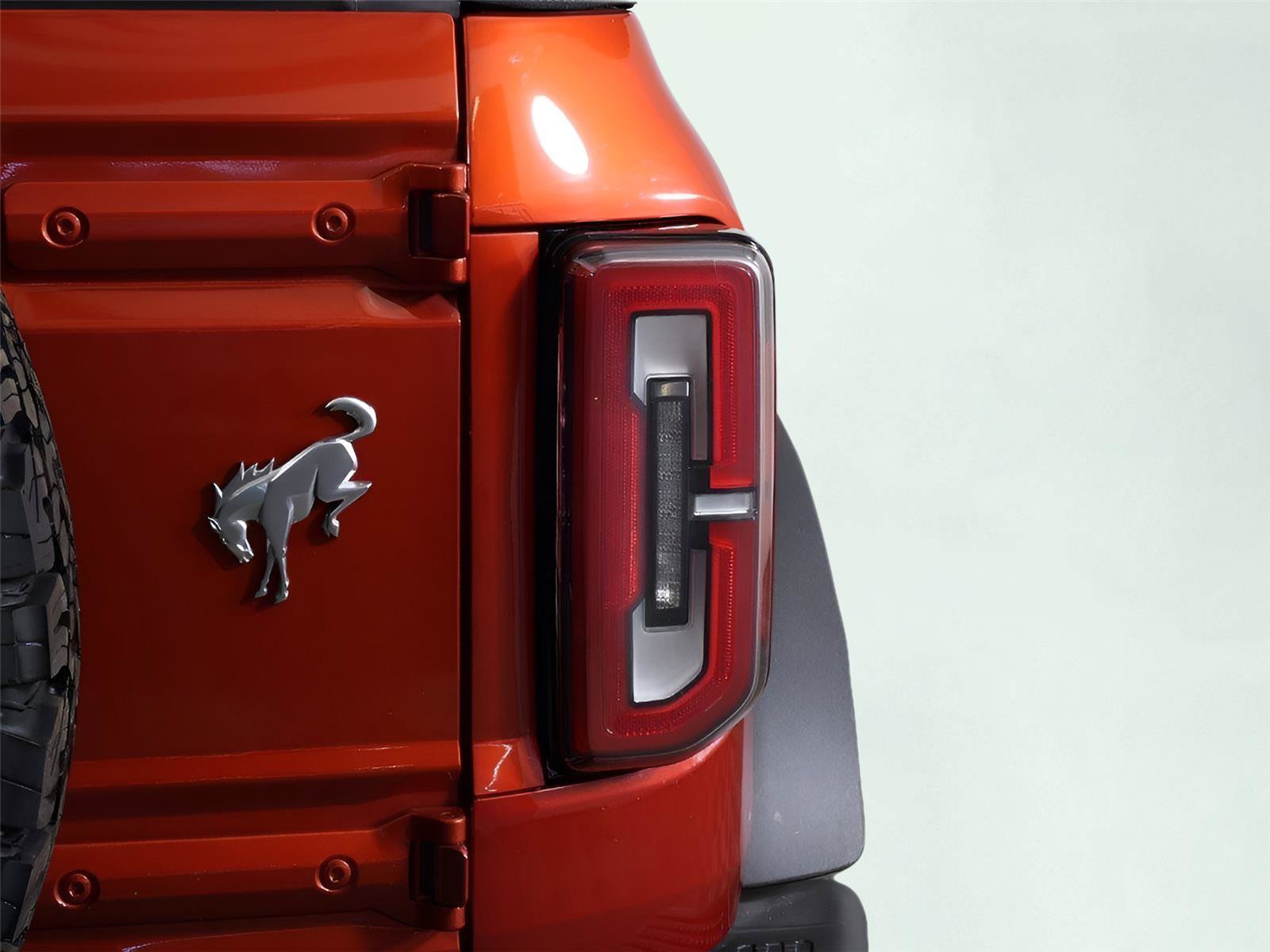 Used 2023 Ford Bronco Badlands AWD/4WD image 18