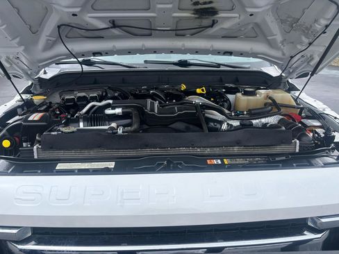 Used 2015 Ford F250 King Ranch w/ FX4 Off-Road Package image 17