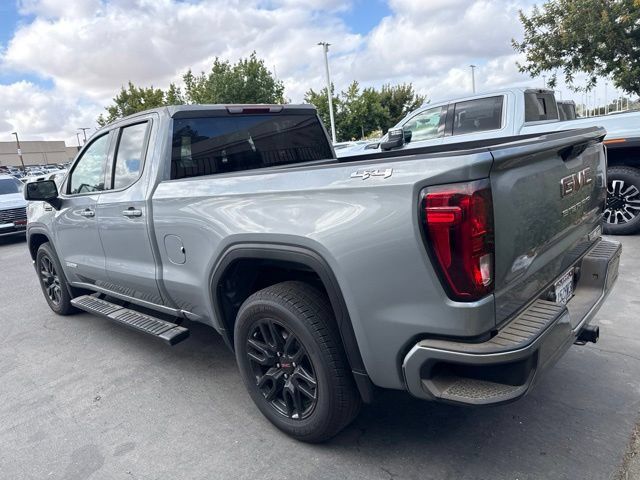 Used 2023 GMC Sierra 1500 Elevation AWD/4WD image 2