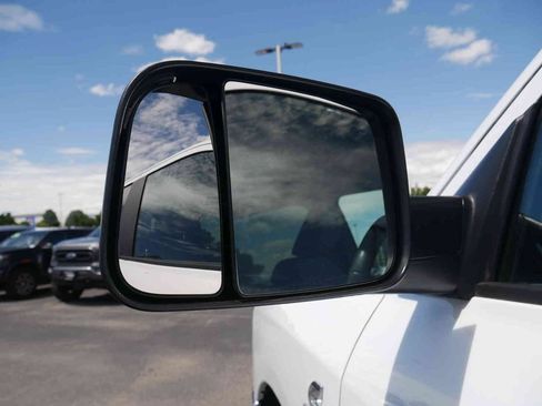 Used 2021 RAM 2500 Big Horn AWD/4WD image 11
