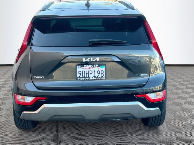 Used 2025 Kia Niro EX Touring FWD image 8