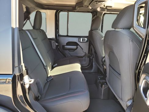 Used 2023 Jeep Wrangler Unlimited Rubicon w/ Cold Weather Group image 12