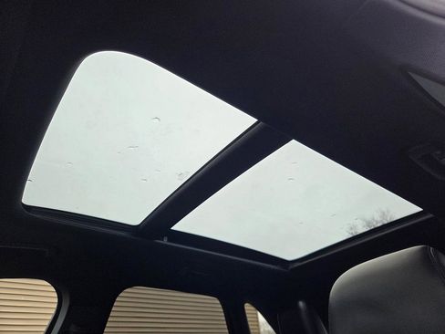 Used 2019 Lincoln MKC Reserve w/ MKC Climate Package image 28