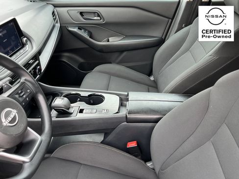 Certified 2024 Nissan Rogue S FWD image 17