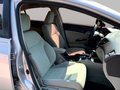 Used 2012 Honda Civic LX image 8