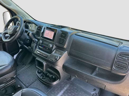 Used 2023 RAM ProMaster 2500 FWD image 24