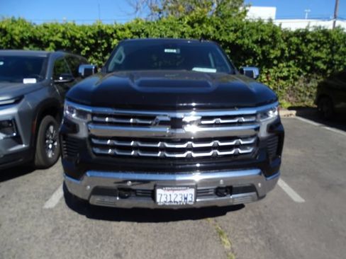 Certified 2024 Chevrolet Silverado 1500 LTZ AWD/4WD image 6