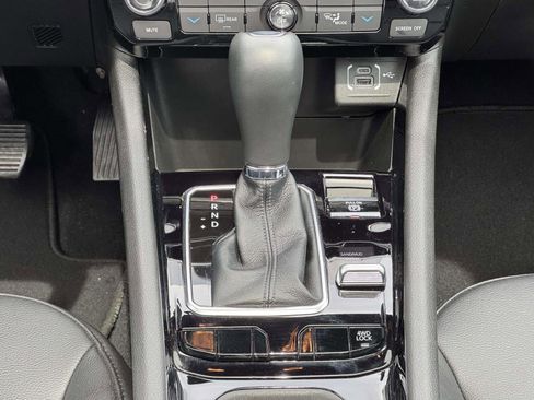 Used 2025 Jeep Compass Limited w/ Sun & Sound Group AWD/4WD image 27