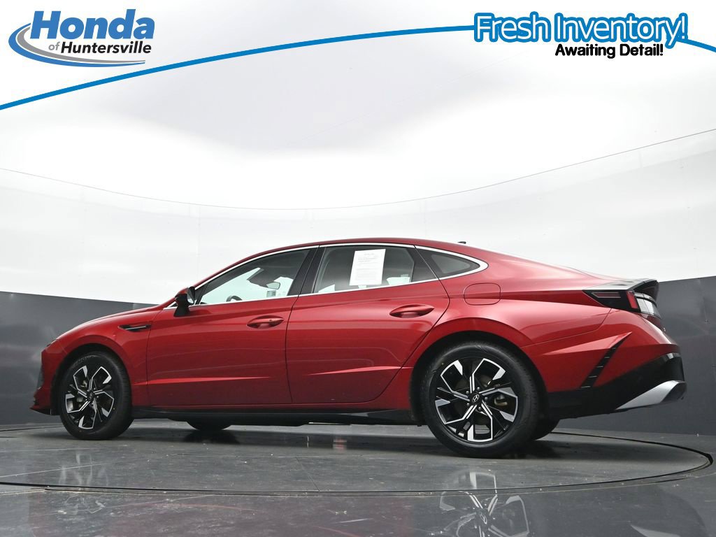 Used 2025 Hyundai Sonata SEL FWD image 30