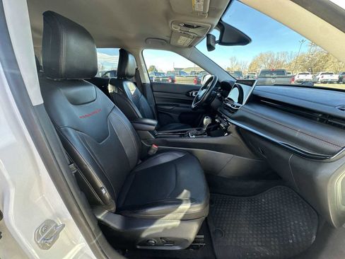 Certified 2022 Jeep Compass Trailhawk w/ Trailhawk Elite Group image 24