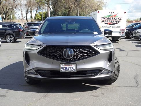 Used 2023 Acura MDX A-Spec image 2