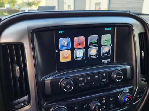 Used 2016 Chevrolet Silverado 2500 LTZ AWD/4WD image 15