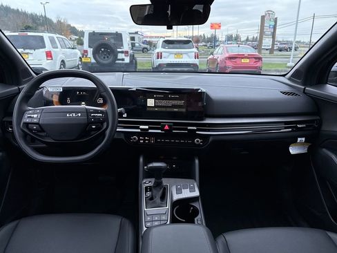 New 2026 Kia Sportage X-Line image 13