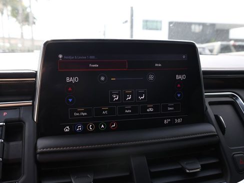 Used 2021 GMC Yukon XL AT4 w/ Rear Media and Nav Package AWD/4WD image 31