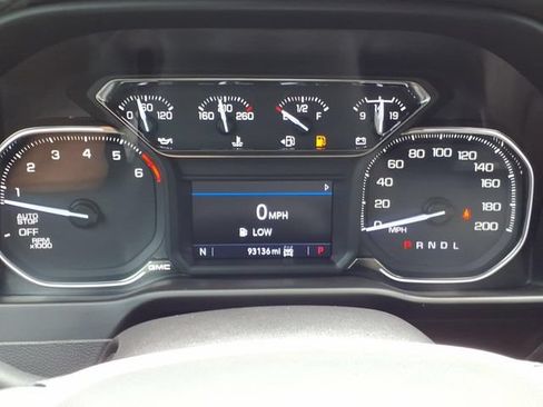 Used 2020 GMC Sierra 1500 Elevation w/ Elevation Value Package AWD/4WD image 31