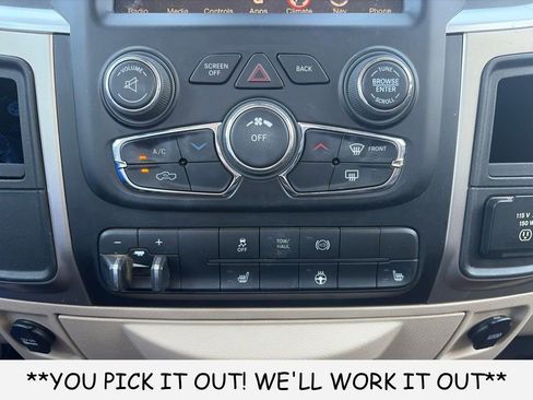 Used 2014 RAM 3500 Big Horn RWD image 14