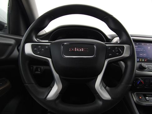 Used 2023 GMC Acadia SLE w/ Driver Convenience Package image 19