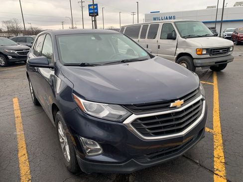 Used 2018 Chevrolet Equinox LT image 8
