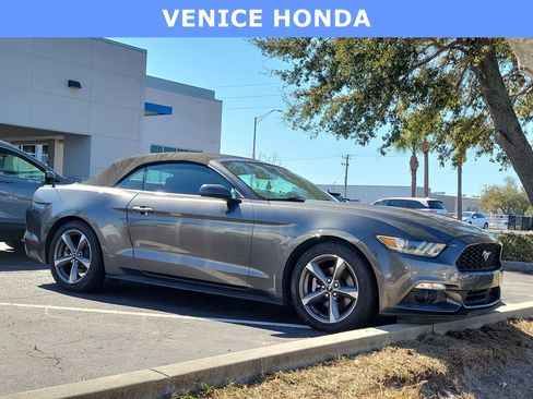 Used 2016 Ford Mustang Convertible w/ Equipment Group 051A image 1