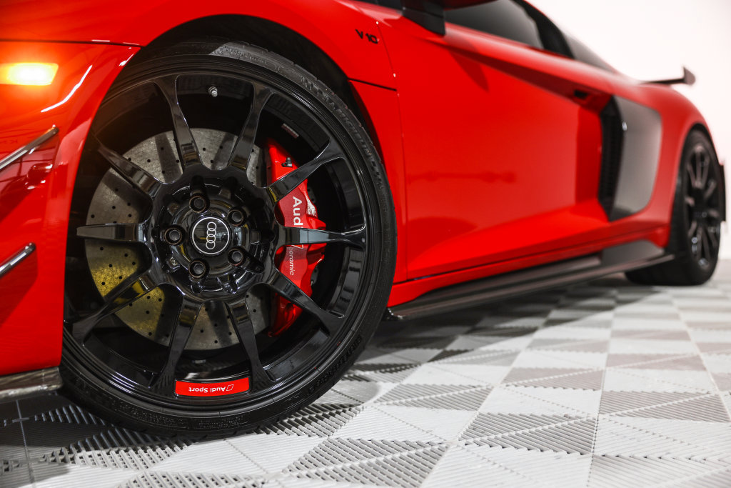 Used 2023 Audi R8 V10 GT RWD image 14