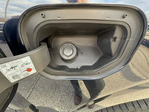 Certified 2022 Ford F150 XLT w/ Equipment Group 302A High image 29