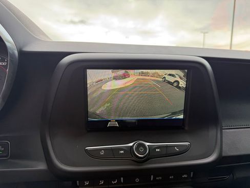Used 2019 Chevrolet Camaro LT RWD image 16